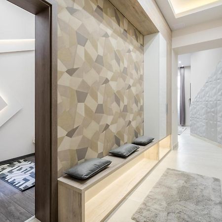 Chic Comfort Suite For 6 By Oktogon บูดาเปสต์ ภายนอก รูปภาพ