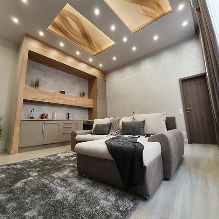 Chic Comfort Suite For 6 By Oktogon บูดาเปสต์ ภายนอก รูปภาพ